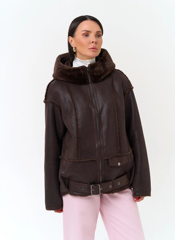 Женская дубленка бомбер из эко замши фото
