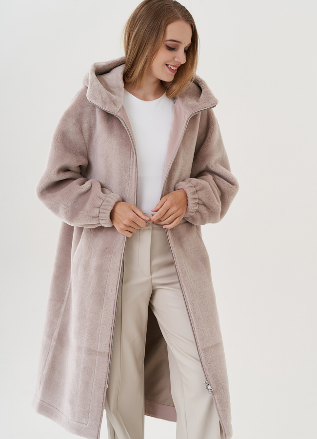 Пальто женское с капюшоном  модель № 25685 универмаг малина