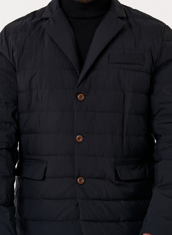 Мужской пуховик со съемной манишкой