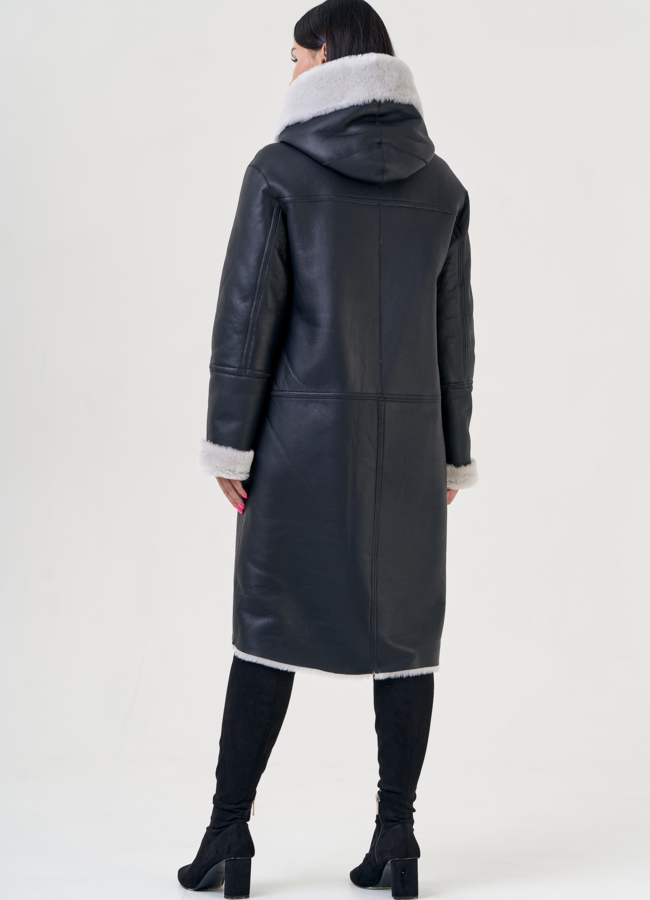 Двухсторонняя женская дубленка с капюшоном модель № 23192 в рассрочку