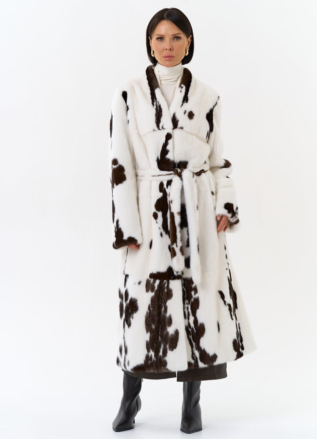 Шуба из меха норки в расцветке 