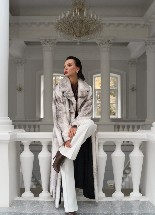 Длинная шуба из норки крестовки cross модель № 31327 универмаг малина