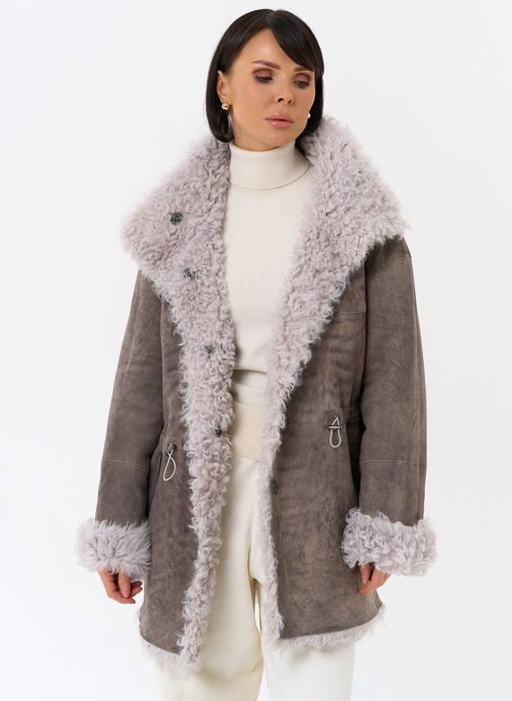 Женская двухсторонняя дубленка с воротником стойкой