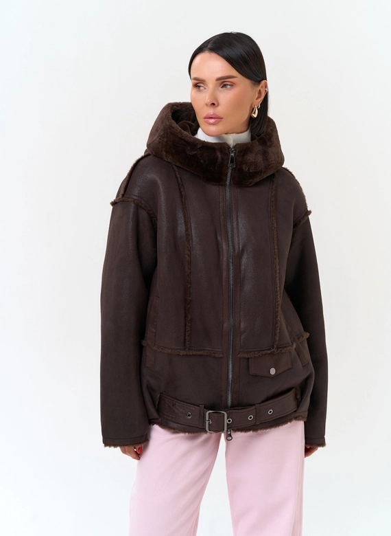 Женская дубленка бомбер из эко замши фото